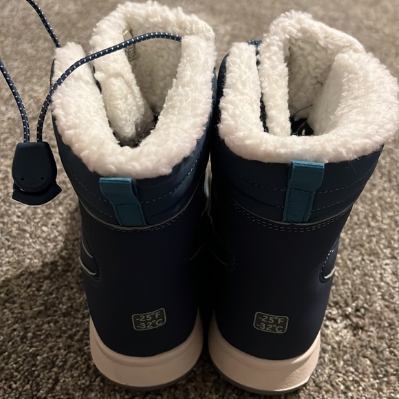 Merrell winter boots - Picture 2 of 4